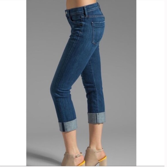 Citizens of Humanity Dani Crop Straight Leg Jean in Dark Wash - Picture 2 of 14